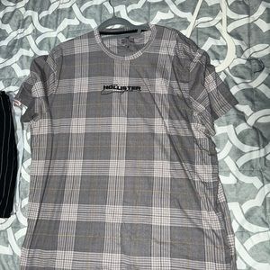 Hollister shirt
